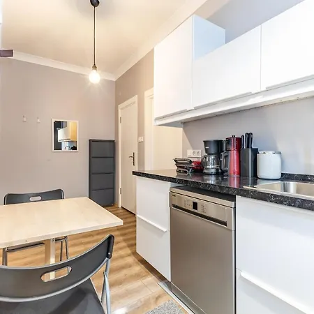 Apartman Frank By Eses Homes *
